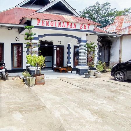Reddoorz Syariah At Penginapan Eby Padang Padang (Sumatra) Exterior foto