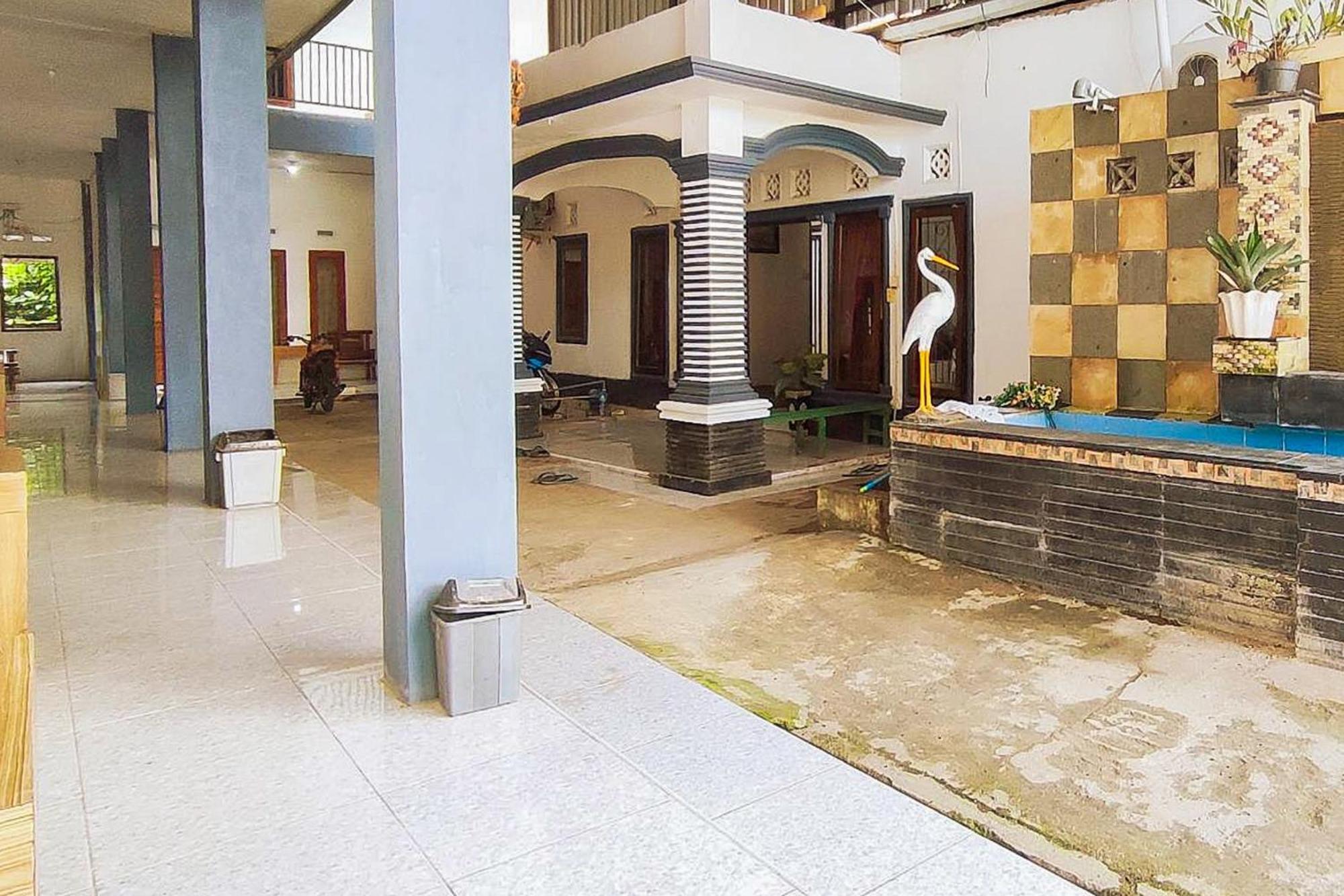 Reddoorz Syariah At Penginapan Eby Padang Padang (Sumatra) Exterior foto